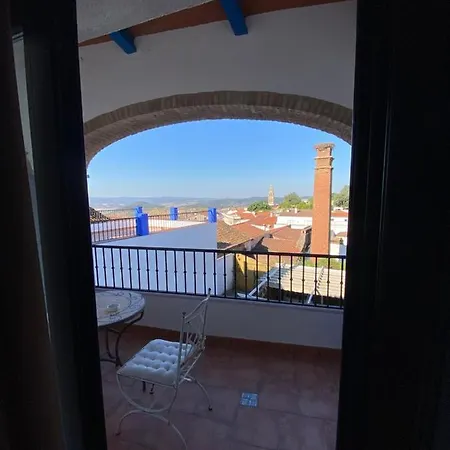 Hotel Rural La De Cigueenas