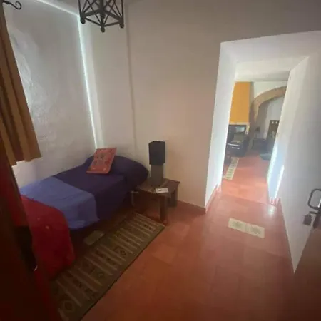 Hotel Rural La De Cigueenas 2*