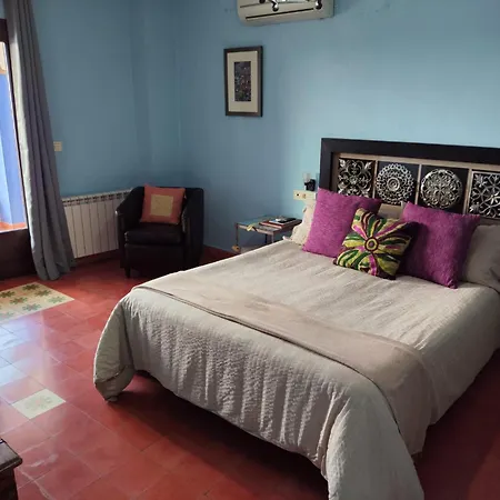 Rural La De Cigueenas Jerez De Los Caballeros