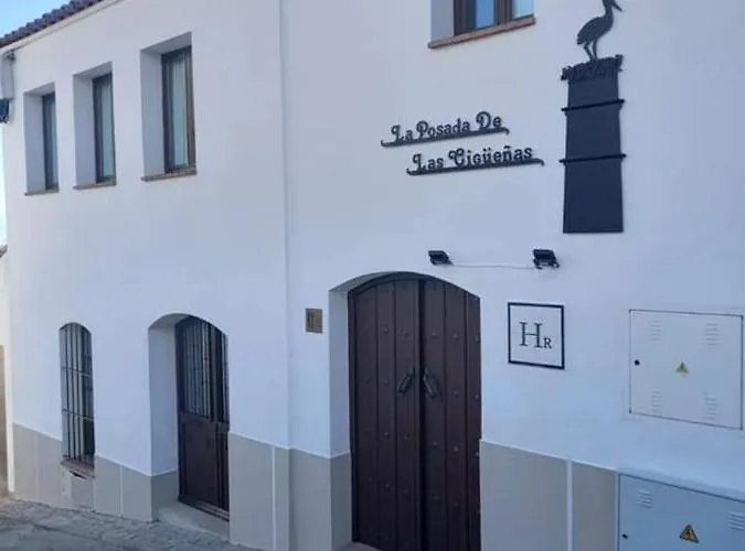 Rural La De Cigueenas Hotel