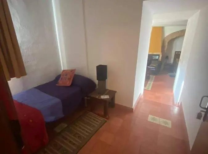 Hotel Rural La De Cigueenas 2*