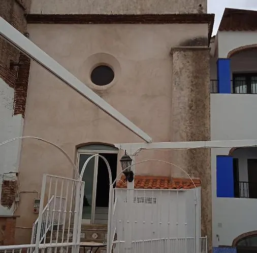 Rural La De Cigueenas 2*