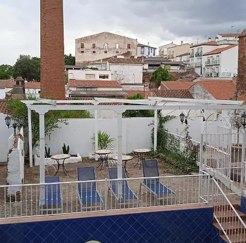 Hotel Rural La De Cigueenas 2*