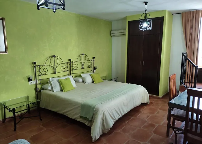 Hotel Rural La De Cigueenas 2*